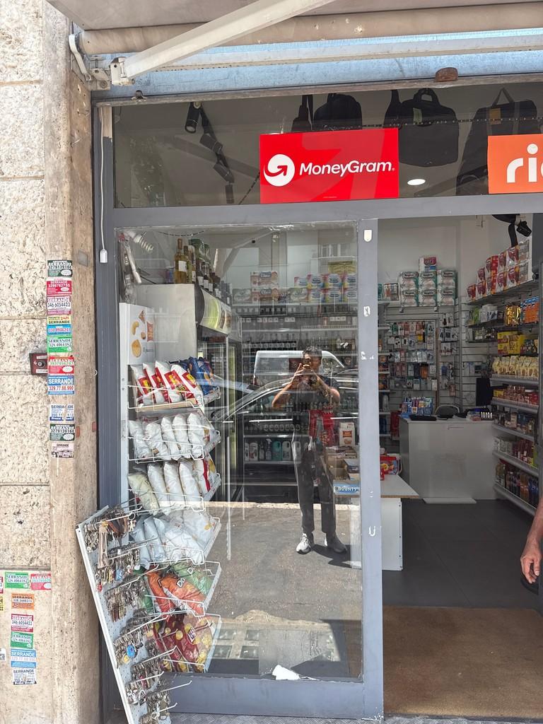 Cipro Minimarket