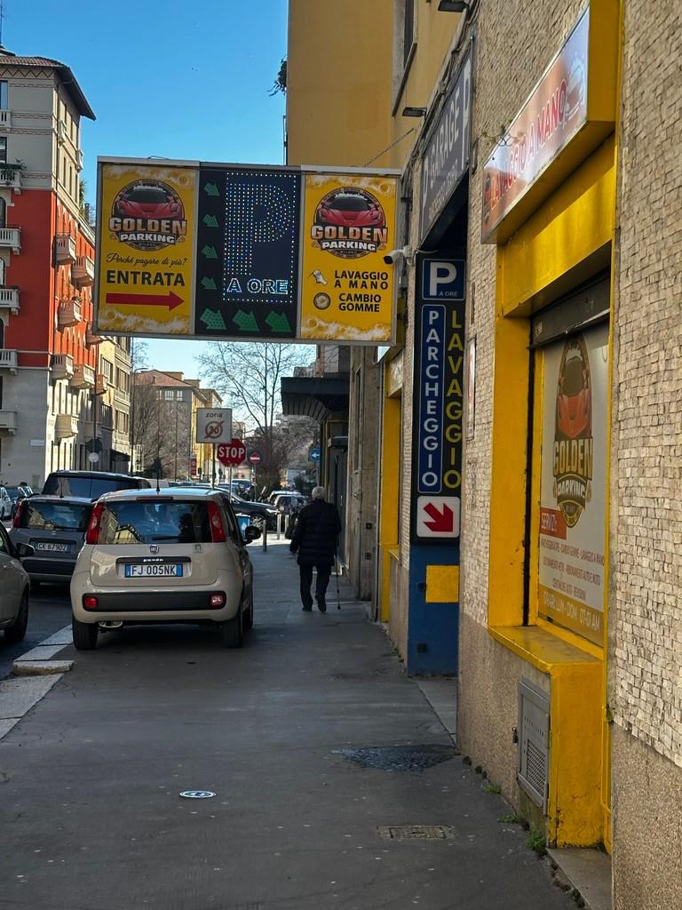 Golden Parking